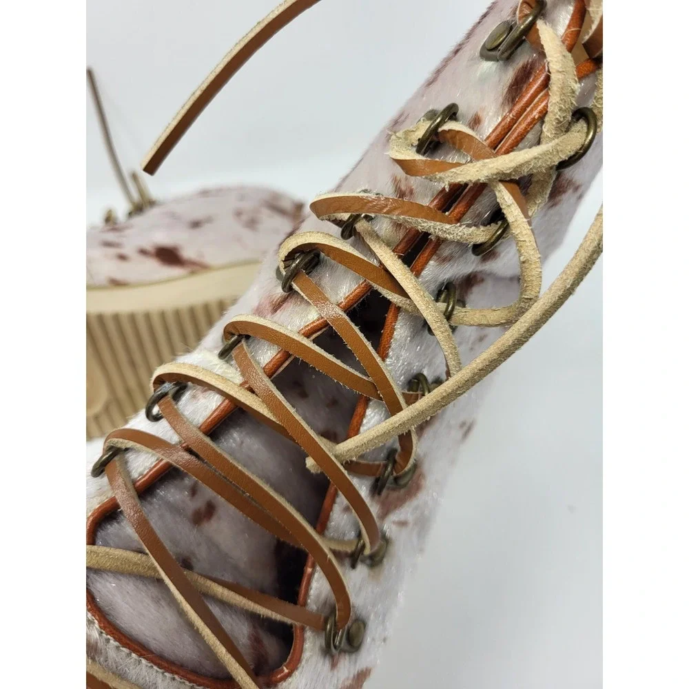 Free People Farylrobin Joplin Vegan Cowhide Leather Lace Up Ankle Boots‎ Size 7